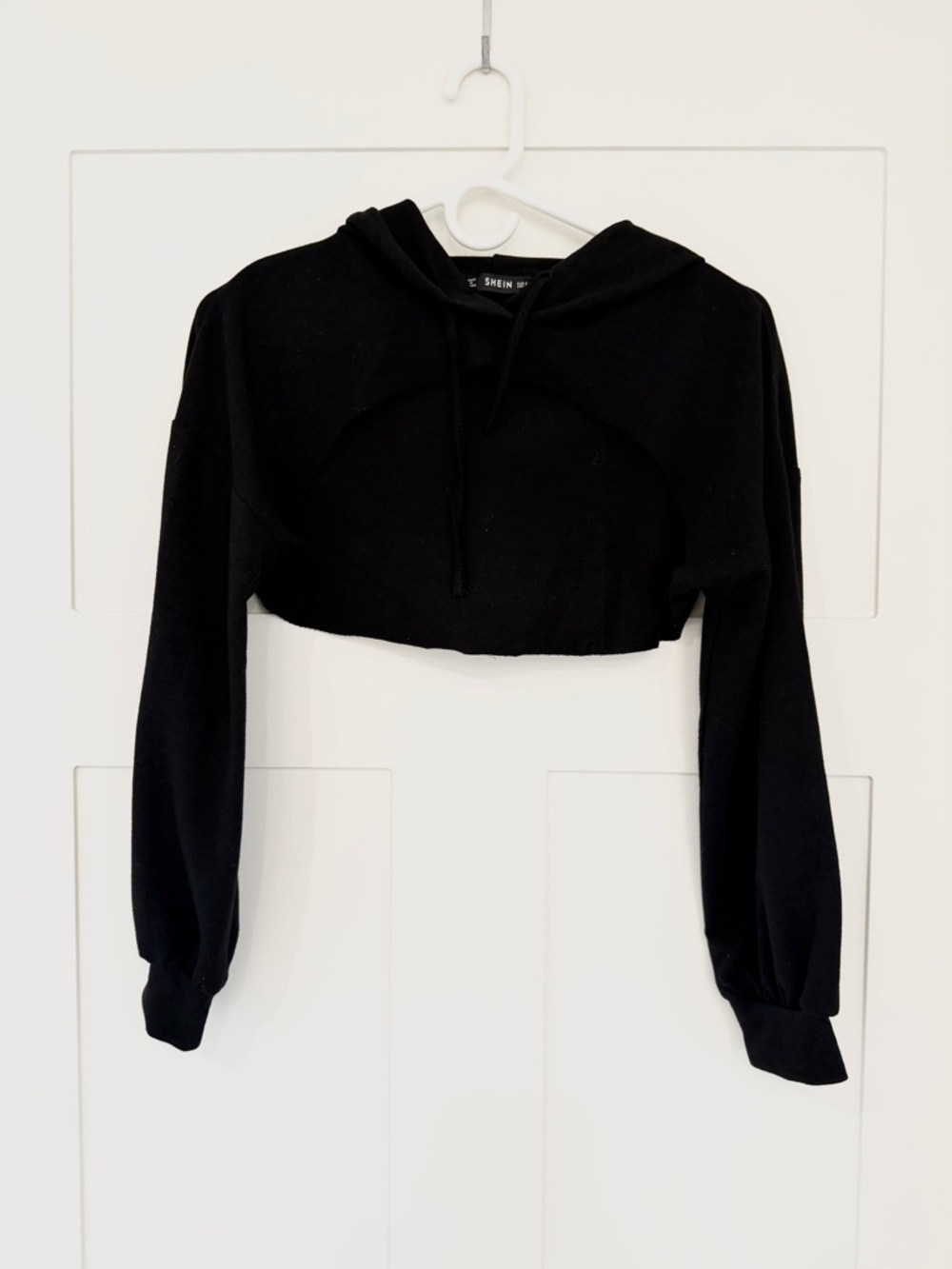 🌻3/$25 SHEIN Black Cropped shrug